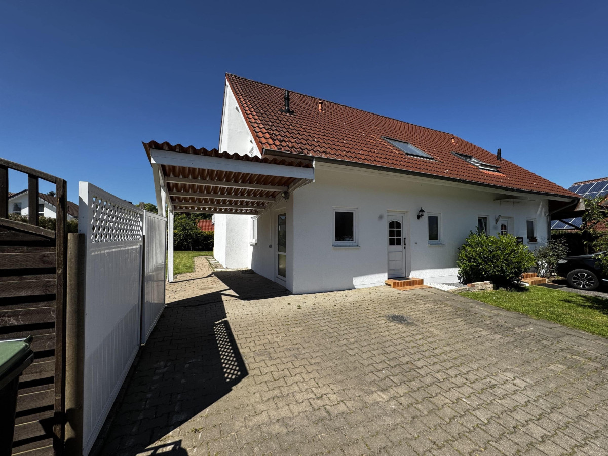 Straßenansicht