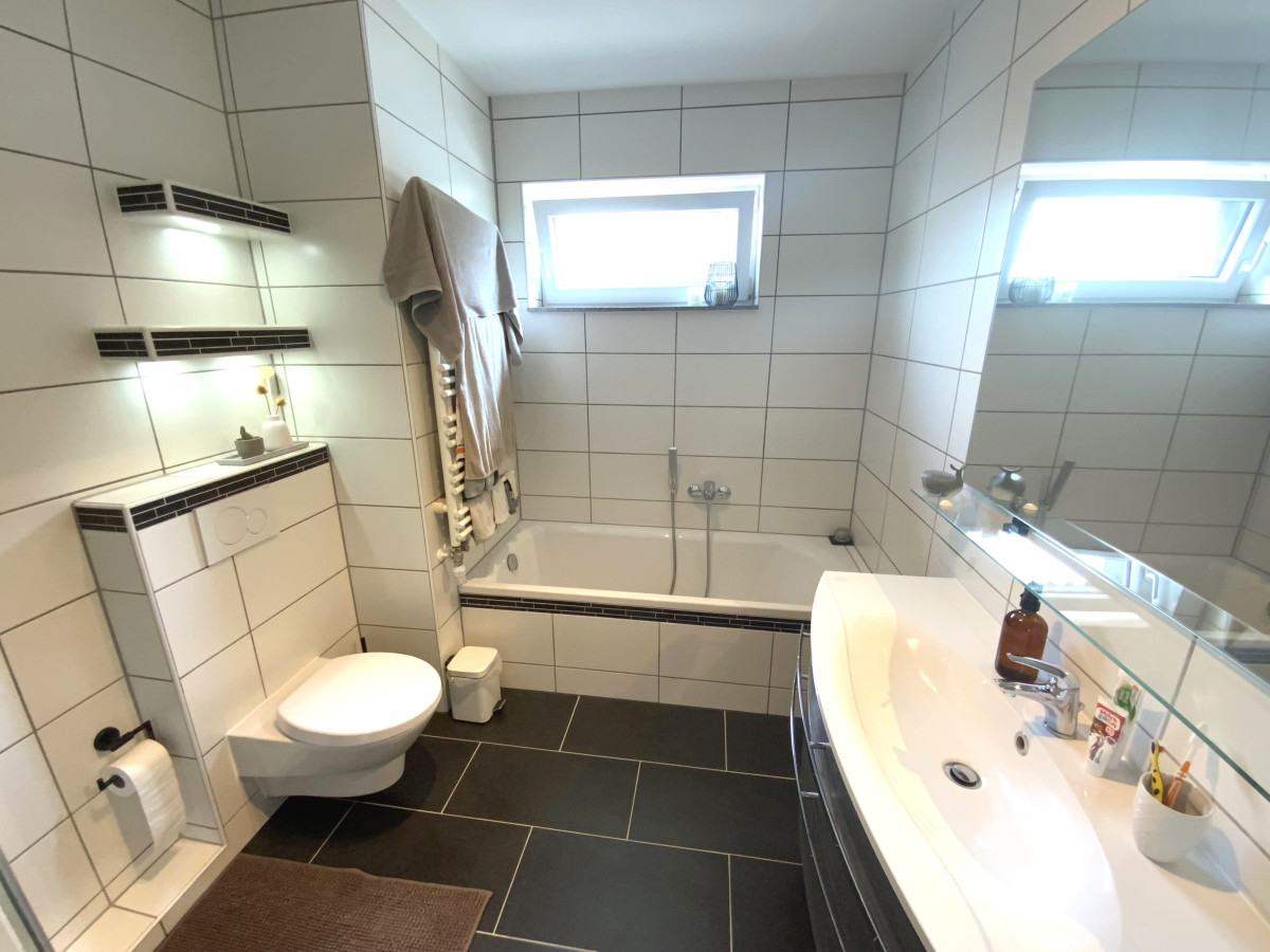 Badezimmer Wanne