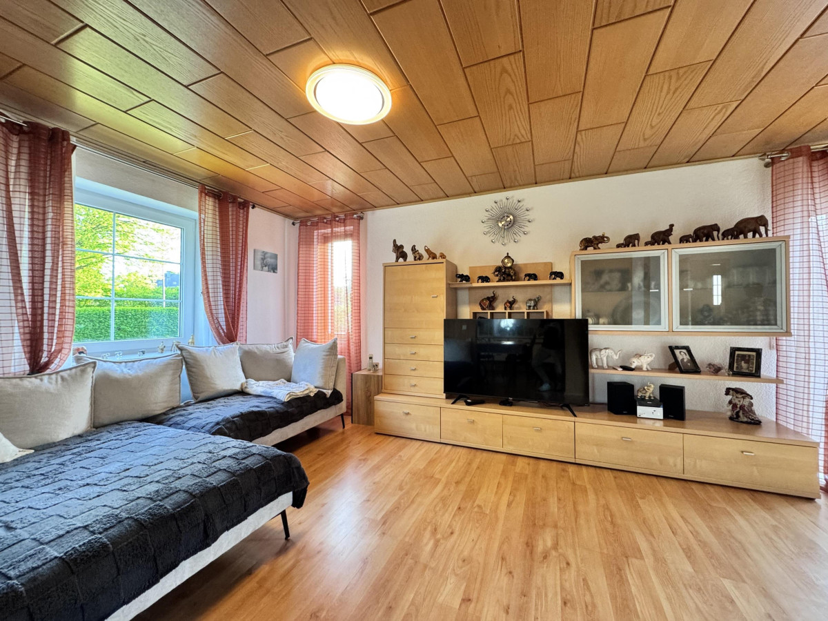 Erdgeschoss - Wohnzimmer
