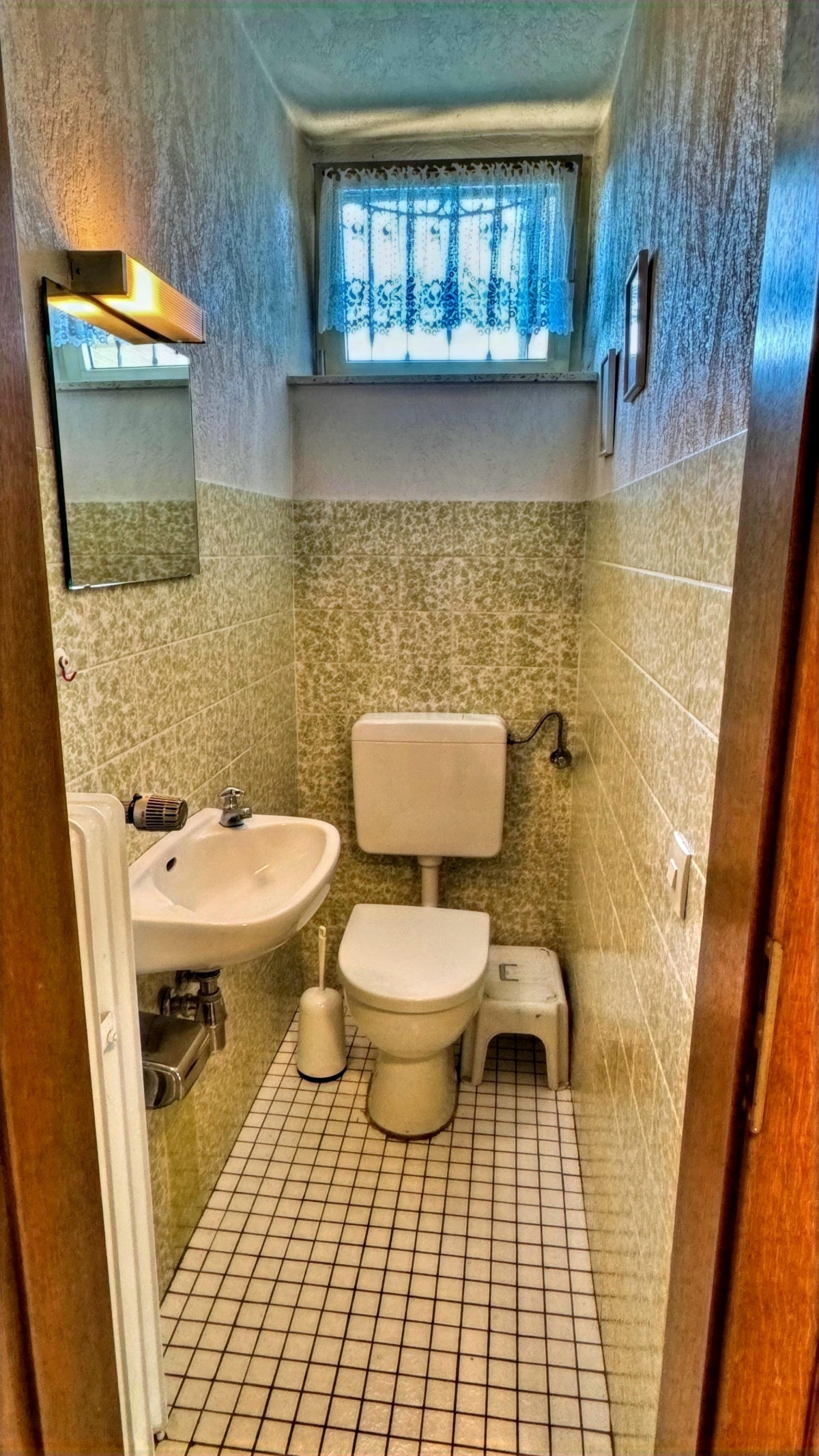 Gäste-WC Erdgeschoss