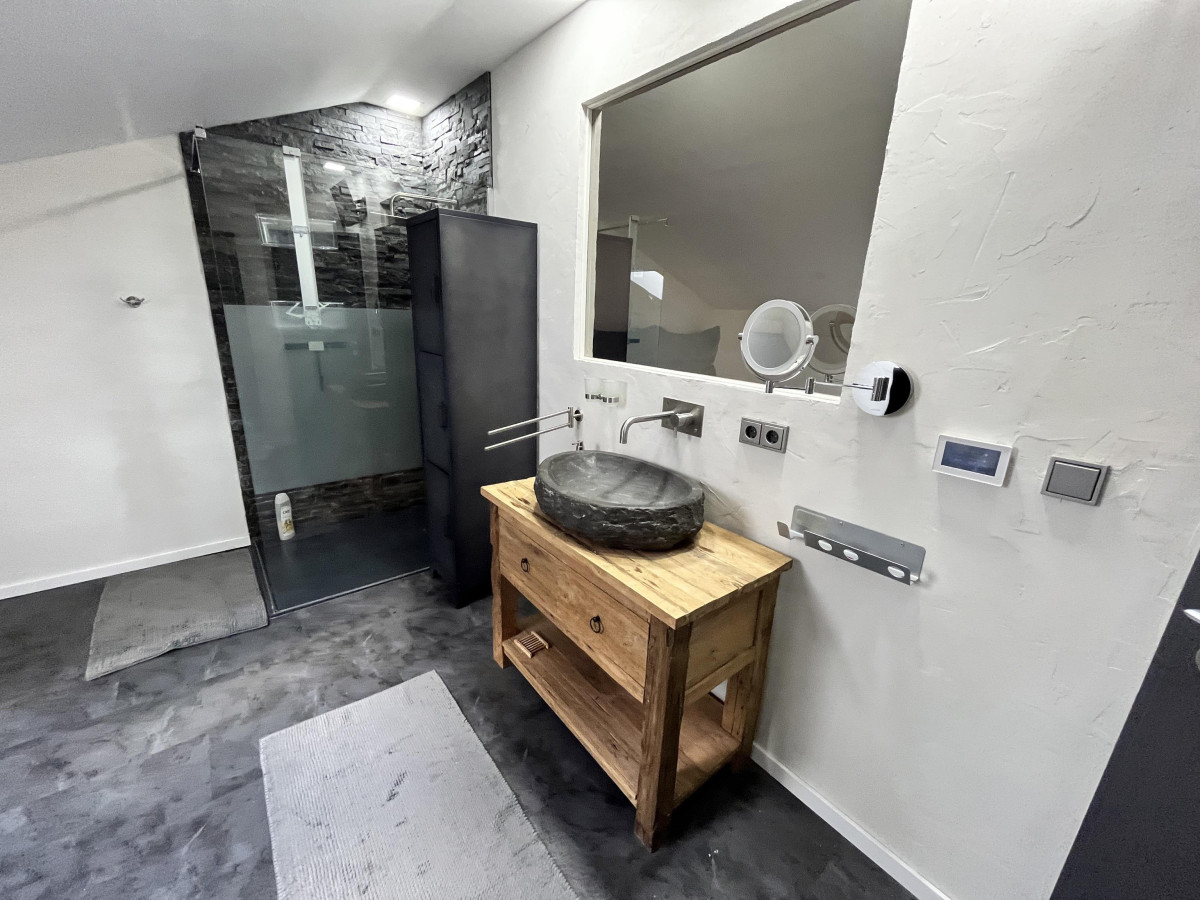 Badezimmer Ansicht Dusche