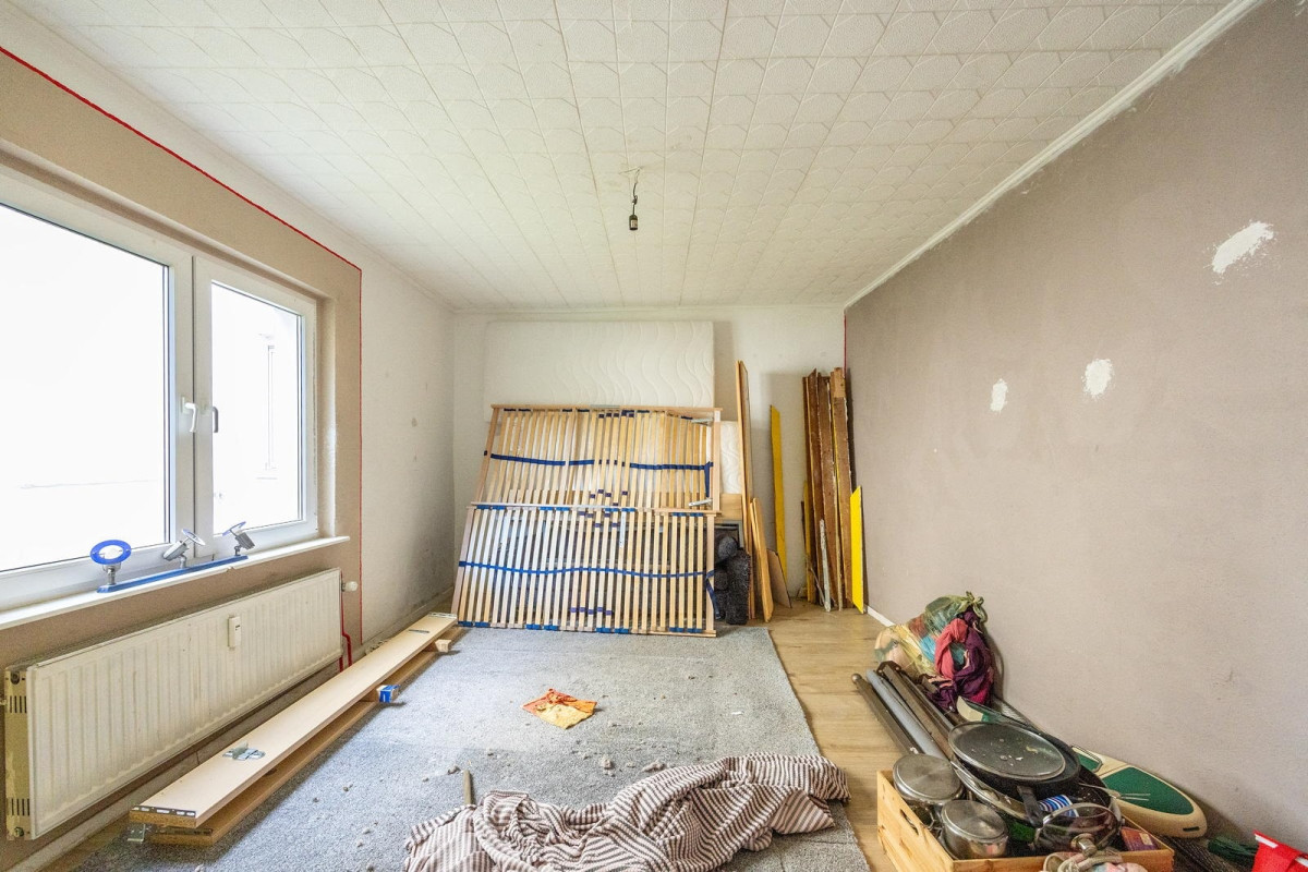 hinten, EG: Wohnen