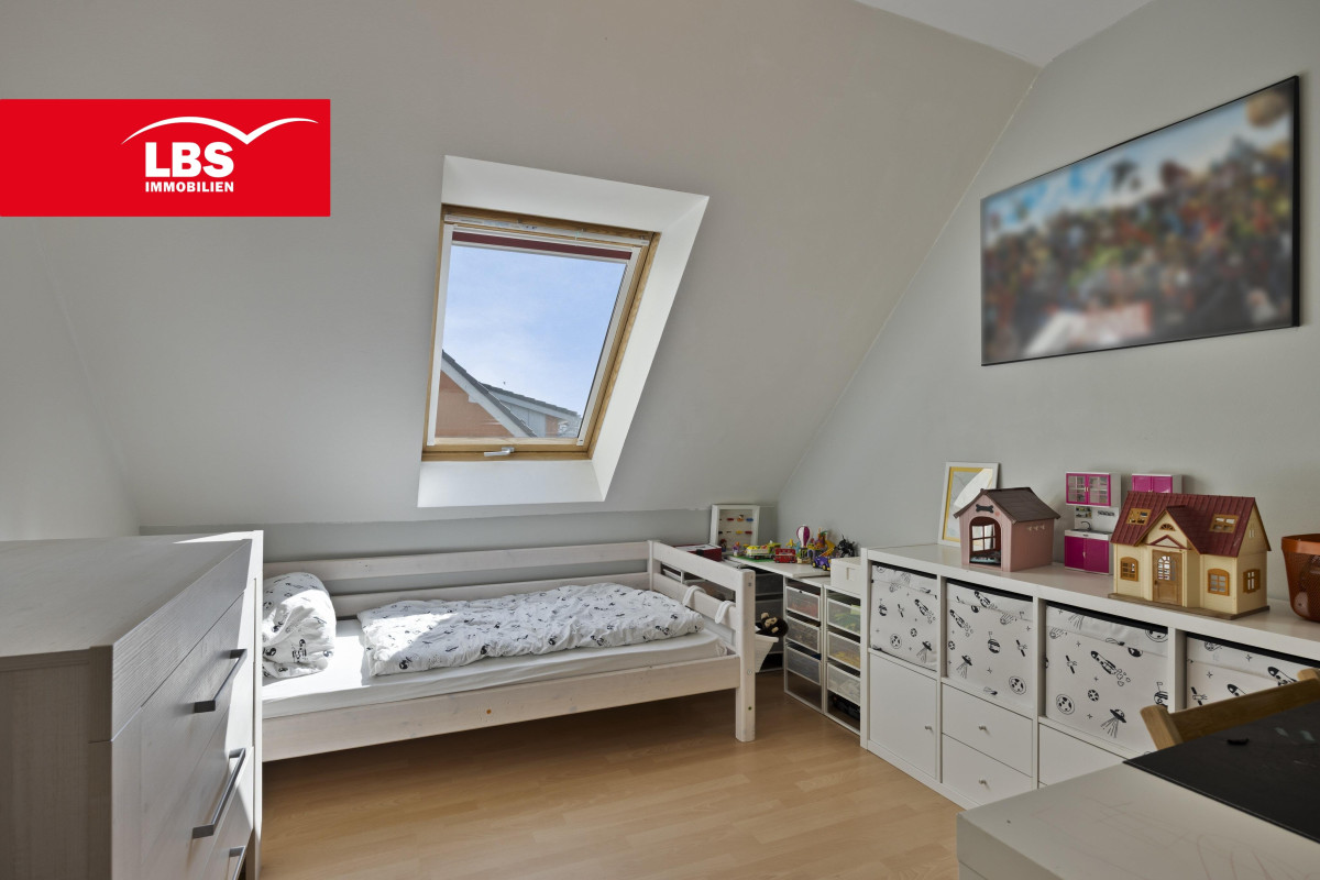 2. Schlaf-/Kinderzimmer