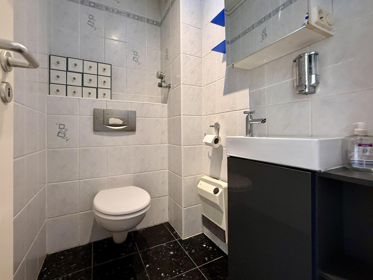 WC