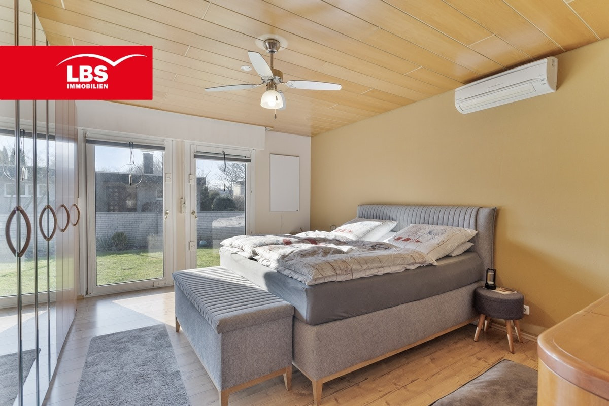 Schlafzimmer -mit Gartenzugang