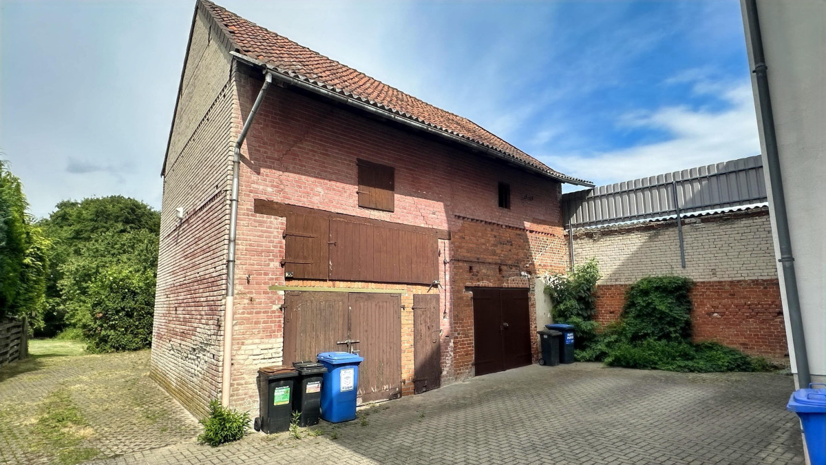 Garage / Werkstatt