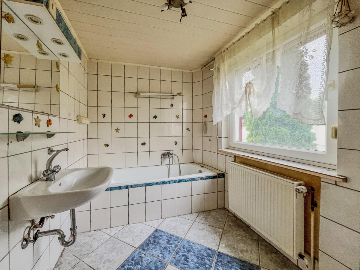 Badezimmer EG