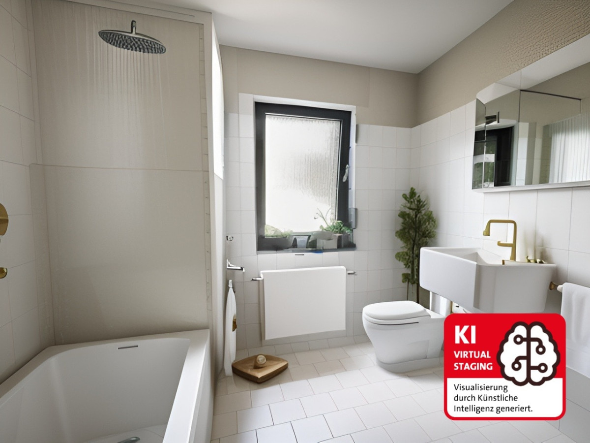 Tageslichtbad mit Badewanne und Dusche