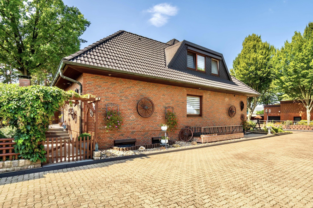 Wohnhaus Seitenansicht