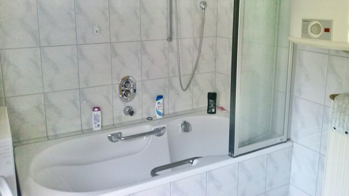 Schule Bad-Wanne