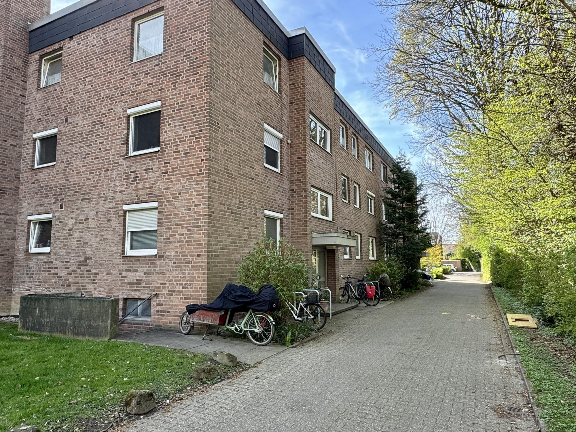 76438231_2