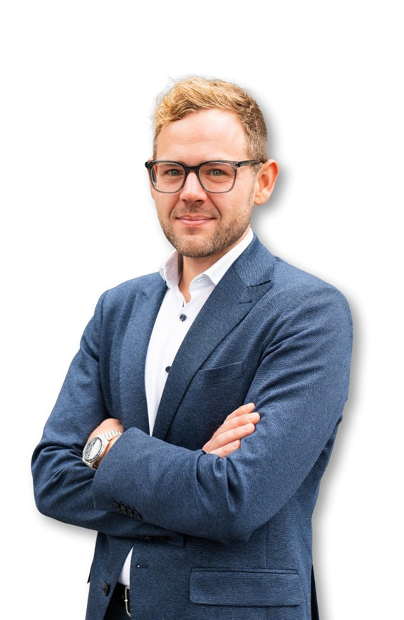 Dennis Schneider