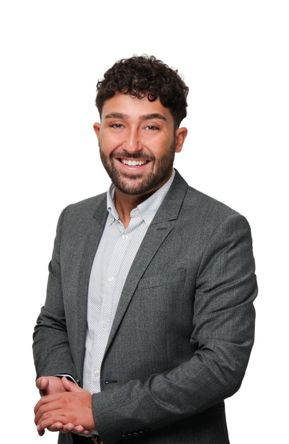  Hakki Enes Cakirhan